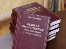 Православная молодежь поздравила ветеранов с днем победы