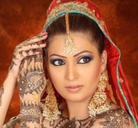 Henna for hair: colors and methods of obtaining them